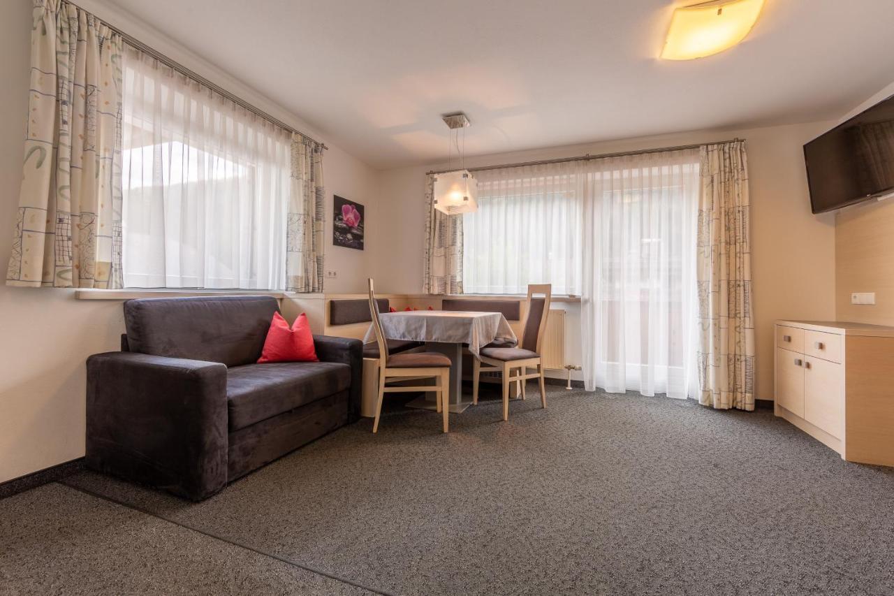 Alpengruss Apartment San Candido Exterior photo